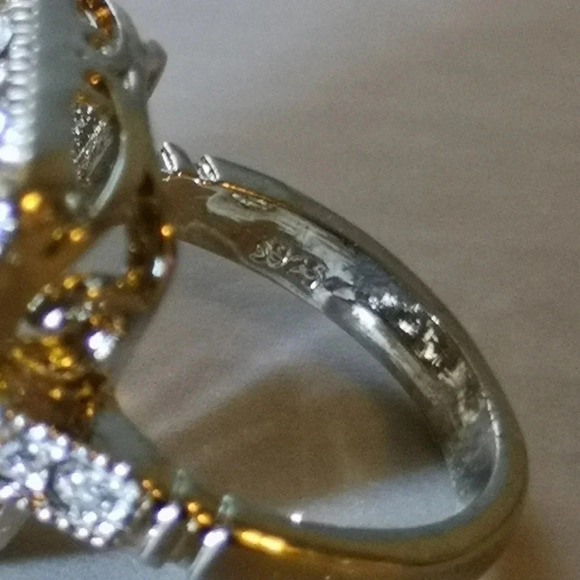 Art Deco style  Ring - Picture 2 of 5